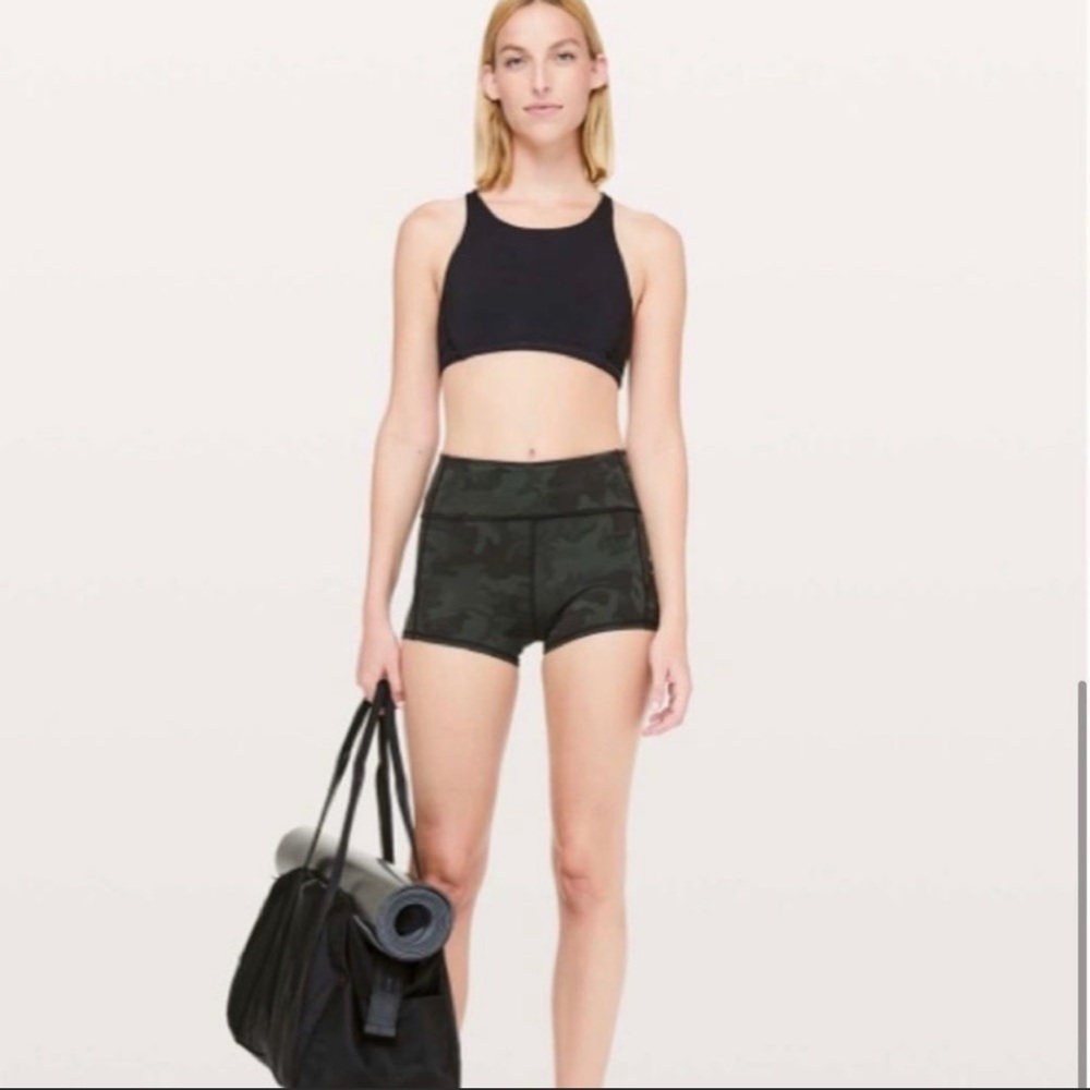 Lululemon In Movement Short Everlux Incognito Camo